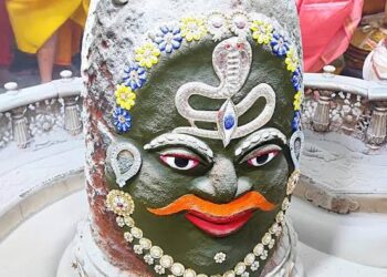 श्री महाकालेश्वर मंदिर की भस्म आरती बुकिंग व्यवस्था को बनाया गया और अधिक सुगम और पारदर्शी    नई व्यवस्था 1 जून से लागू, जुलाई माह की भस्म आरती के लिए 9153 श्रद्धालुओं की रिक्वेस्ट की गई स्वीकृत   श्रद्धालु अपनी भस्म आरती पहले से कर सकेंगे प्लान