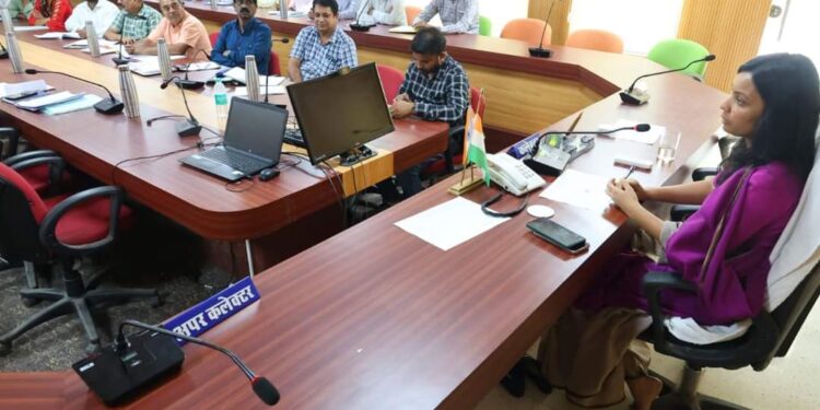 रीजनल इंडस्ट्री कॉन्क्लेव में सहभागिता कर जिले के विकास में दे योगदान- कलेक्टर श्रीमती पटले जिले के विभिन्न उद्यमियों से बैठक में लिये गये सुझाव