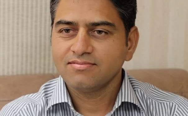 बाढ़ प्रभावित क्षेत्रों का भ्रमण करने फील्ड में रहें अधिकारी सौंपे दायित्वों को गंभीरता से निभायें — कलेक्टर श्री यादव