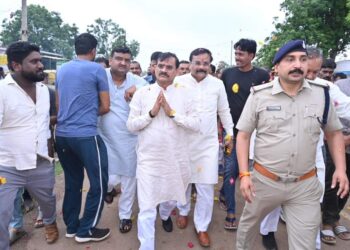 बहोरीबंद विधानसभा में मतदाता एवं कार्यकर्ता कें अभिनंदन समारोह में पहुंचें खजुराहों लोकसभा सांसद विष्णुदत्त शर्मा