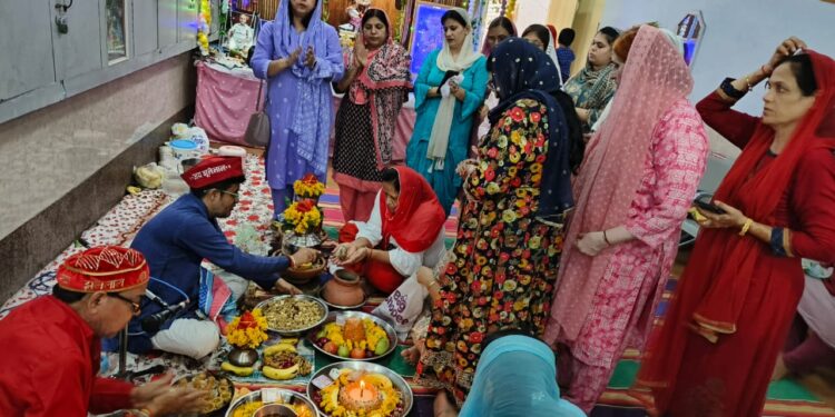 40 दिवसीय झूलेलाल चालीहां महोत्सव का शुभारंभ मंदिर में विभिन्न धार्मिक कार्यक्रमों का आयोजन शुरू