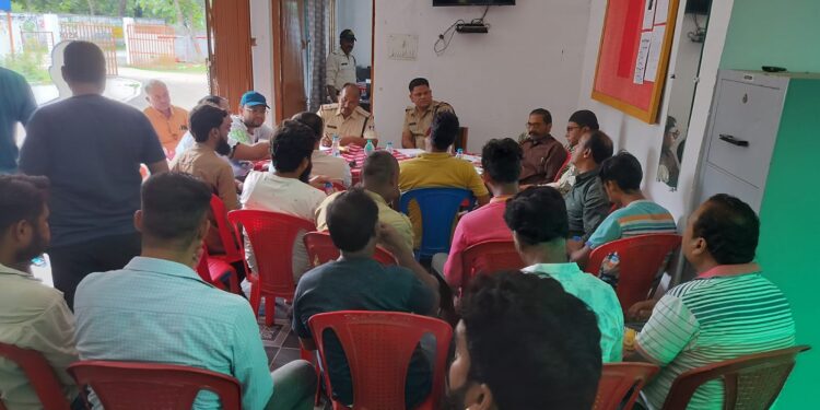 *विजयराघवगढ़ थाने में शांति समिति की बैठक हुई