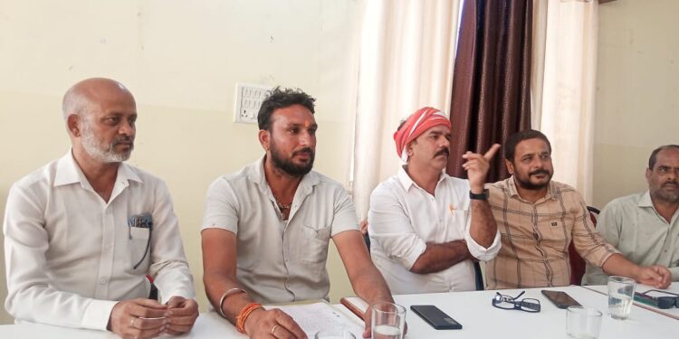 सोशल मीडिया पर रविंद्र नाथ टैंगोर वार्ड के पार्षद ने आयोजित की पत्रकार वार्ता मे रखा अपना पक्ष