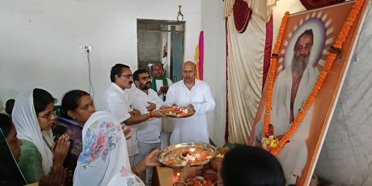 *गुरु पूर्णिमा पर्व को डोंगरगढ़ में श्री योग वेदांत सेवा समिति ने श्रद्धा, विश्वास एवं आस्था के साथ मनाया*