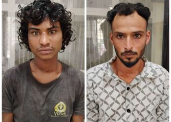 72 लीटर सफेद क्वार्टर के साथ आरोपियों को किया गिरफ्तार
