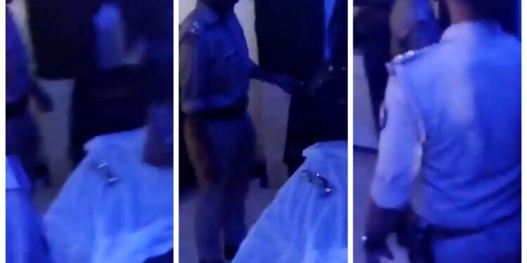 देखे VIDEO स्पा के नाम पर चल रहे रैकेट के खुलासे के लिए पुलिस ने दबिश दी तो स्पा सेंटर में बने तन्हाई लॉक्ड बॉक्स में ग्राहकों को सर्विस देती मिली लड़कियां