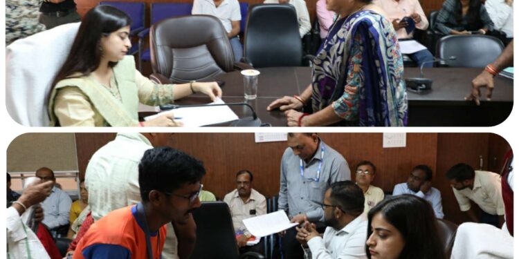 जनसुनवाई में 117 आवेदनों पर हुई जनसुनवाई,87 वर्षीय महिला चाय और फूल वालों की गुमढी हटाने जनसुनवाई में पहुंची,कोई पति की प्रताडना तो कोई पत्नि की प्रताडना की शिकायत लेकर पहुंचा….