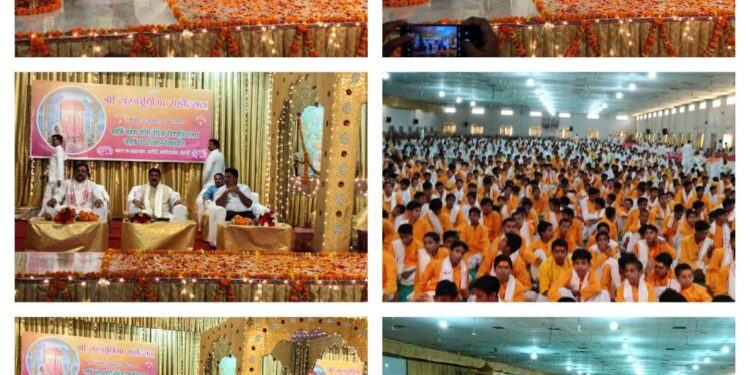 मानव जीवन के लिए गुरु का ज्ञान होना है आवश्यक  करौंदी के विद्यापीठ स्थित ध्यानहाल में वैदिक विधिविधान से मनाया गया गुरुपूर्णिमा पर्व