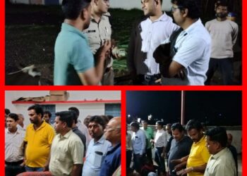 बड़वारा विधायक धीरेंद्र बहादुर सिंह छोटा कछार गांव से यहाँ पहुँचे लोगों से चर्चा कर उनके हालात जाने। विधायक ने ग्रामीणों के रुकने, खाने पीने की उचित व्यवस्था करने के निर्देश दिए VIDEO