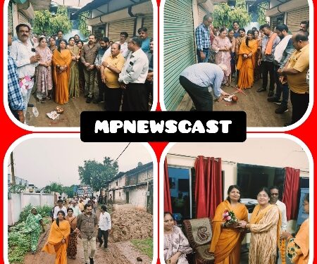 *बाबा नारायण शाह वार्ड में लगभग 17 लाख की लागत से बनेगी सीसी रोड एवं नाली*  *महापौर प्रीति संजीव सूरी ने ऊर्जावान स्थानीय पार्षद श्याम पंजवानी के साथ वार्ड के वरिष्ठ चंद्रलाल मदनानी से कराया भूमिपूजन*