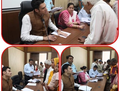 कलेक्टर अवि प्रसाद, सीईओ जिला पंचायत शिशिर गेमावत और संयुक्त कलेक्टर संस्कृति शर्मा सुन रहे हैं आवेदकों की समस्याएं VIDEO