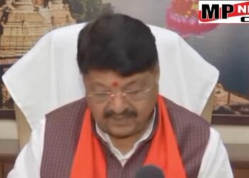 भोपाल MP कैबिनेट के अहम फैसले विद्यार्थियों को अब एससी विद्यार्थियों के बराबर स्कॉलरशिप मिलेगी, देखें VIDEO