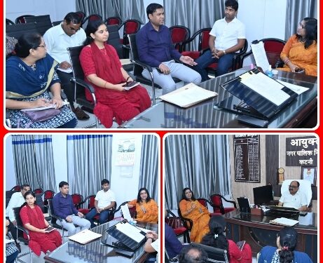 *के.सी.एस. परिसर में निर्माणाधीन पुस्तकालय हेतु पुस्तकों के चयन के संबंध में,निगमायुक्त की अध्यक्षता में संपन्न हुई समिति की बैठक*