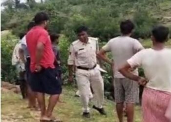 संदिग्ध अवस्था में छात्र की मौत: नदी किनारे शव मिलने से सनसनी,