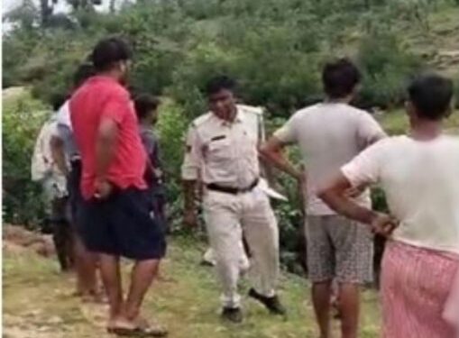 संदिग्ध अवस्था में छात्र की मौत: नदी किनारे शव मिलने से सनसनी,