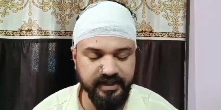 सिग्नेचर रिसोर्ट के बाहर हुए हाई प्रोफाइल झगड़े में अंतत देहात पुलिस ने दूसरे पक्ष पर भी दर्ज की FIR.!गरमाया मामला,आईजी से हुई शिकायत में हाई प्रोफाइल झगड़े में आया नया मोड़,आईपीएल सट्टे के कारोबार की बात भी आई सामने..वीडियो