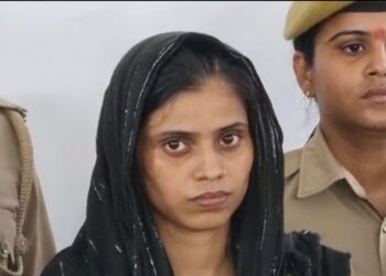 प्रेमी के लिये पत्नी ने करवायी थी तहसील के बाबू की हत्या।