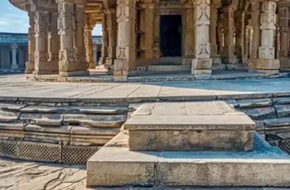 MP इस मंदिर को कहा जाता है तांत्रिक यूनिवर्सिटी आईऐ देखते