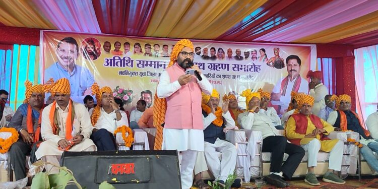 *लोधी युवा जिलाध्यक्षों का शपथग्रहण नगर पंचायत पथरिया जिला मुंगेली में हुआ सम्पन्न*
