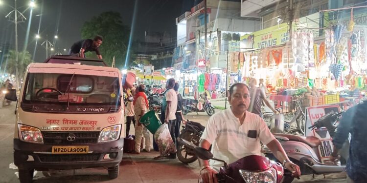 *निगमायुक्त प्रीति यादव के द्वारा प्रतिदिन लगातार सफाई व्यवस्था की कि जा रही है मॉनेटरिंग*