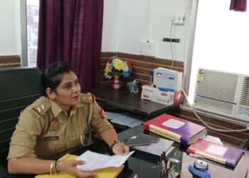 आगामी त्यौहारों और रक्षाबंधन को लेकर क्षेत्रीय लोगों से थाना प्रभारी की अपील शांति और सौहार्दपूर्ण से मनाया रक्षाबंधन