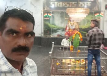 मठ-मंदिर प्रांगण में विशाल भंडारे का आयोजन