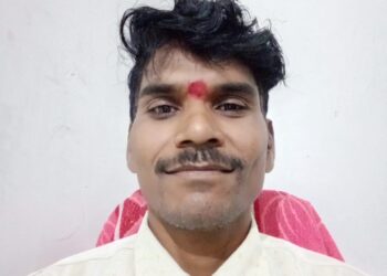 डेटवाडी की सूचना पर दौड़ी पुलिस निकाला कुत्ता
