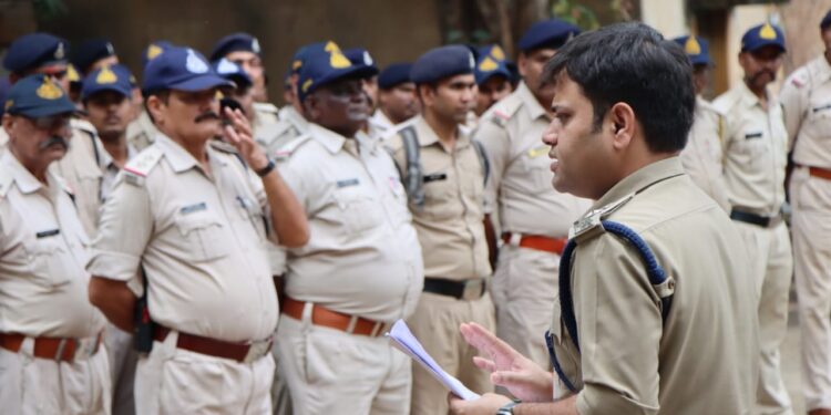 *पुलिस अधीक्षक अभिजीत रंजन के निर्देशन में कटनी पुलिस ने जन्माष्टमी पर्व के मध्य नजर किए सुरक्षा के व्यापक प्रबंध*