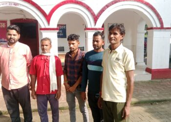 चार दिन से लापता युवक गुमशुदी दर्ज होने के 24 घंटे के अंदर में पुलिस ने खोज कर परिजनों के सुपुर्द किया