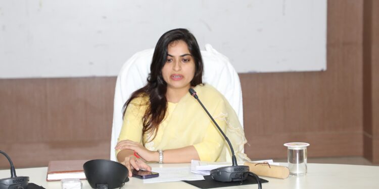 कलेक्‍टर ने स्‍कूलों के निरीक्षण के लिए अधिकरियों को निर्देश जारी किये,नियुक्‍त सभी अधिकारी स्‍कूलों में पहुंचकर शिक्षा की गुणवत्‍ता एवं अध्‍यापन की गुणवत्‍ता का निरीक्षण करेंगे