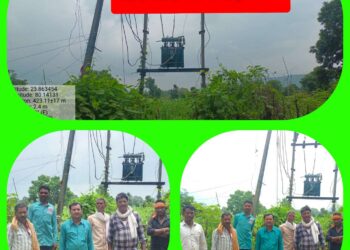 एक महीने से गांव मैं बंद पड़ी लाइट ,ग्रामीण भारी परेशान,,, एक महीने से गांव मैं विद्युत सप्लाई बंद होने से ग्रामीण भारी परेशान हो रहे है,,। मामला कटनी जिले की रीठी ग्राम पंचायत वसुधा