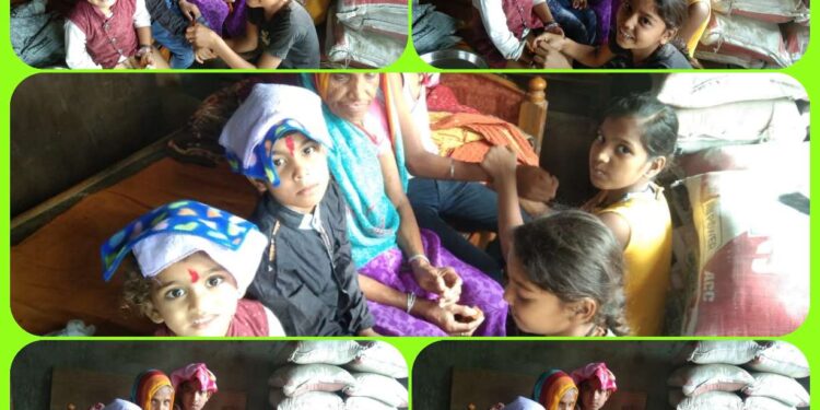 *भद्रा काल हुआ खत्म सभी बहने अपने भाइयों बांधी राखी*