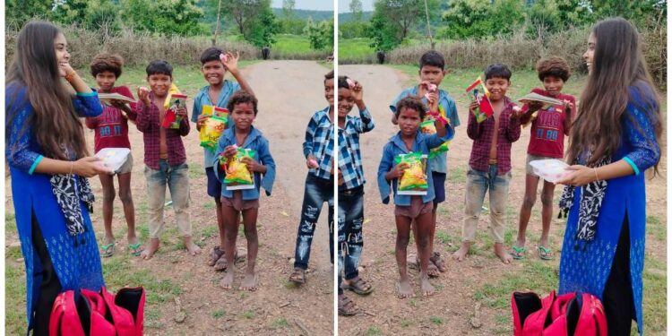 शिक्षा सामग्री एवं मिठाई बांटकर मनाया रक्षाबंधन का त्यौहार समाज सेविका अर्चना सिंगरौल द्वारा