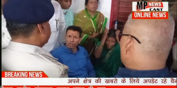 कटनी ब्रेकिंग: नही लिखी जा रही FIR थाने , FIR दर्ज करवाने पर अड़े कांग्रेस अध्यक्ष जीतू पटवारी VIDEO