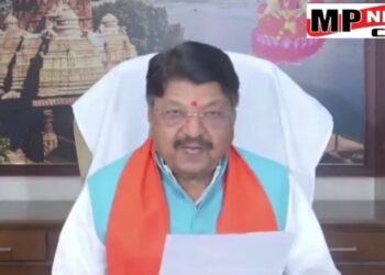 भोपाल मोहन कैबिनेट की बैठक का फैसला, तकनीकी शिक्षा विभाग के अंतर्गत पॉलिटेक्निक कॉलेज रीवा में ब्रांच बढ़ाई, मैहर, बुरहानपुर में नई जेल बनेगी, गरीब कैदी जो मामूली शुल्क की राशि जमा ना होने से रिहा नहीं हो पाते, ऐसे कैदियों की शुल्क राशि सरकार भरेगी, देखें VIDEO