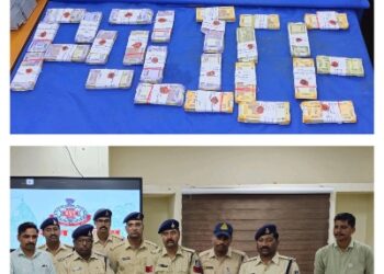 पुलिस नें 2293100/- रूपये की वारदात का 12 घंटो के भीतर किया खुलासा।