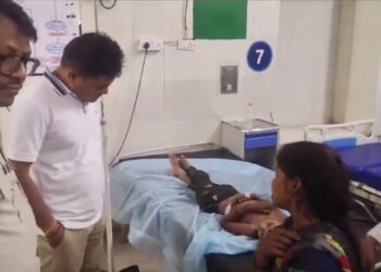 सागर के शाहपुर में दीवार गिरने से 09 बच्चों की मौत हो गई है तथा जबकि 02 घायल बच्चे जिला अस्पताल में इलाजरत हैं। VIDEO
