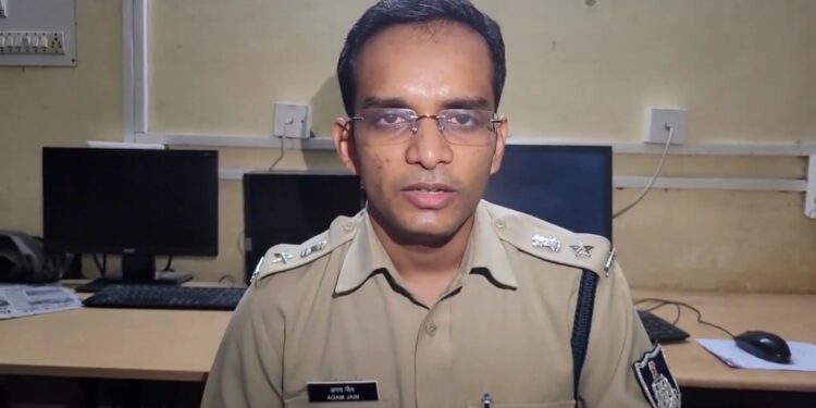 पुलिस पर पथराव घटना में शामिल 50 नामजद उपद्रवी व 100 से अधिक अन्य के खिलाफ गंभीर धाराओ में अपराध पंजीबद्व किया गया