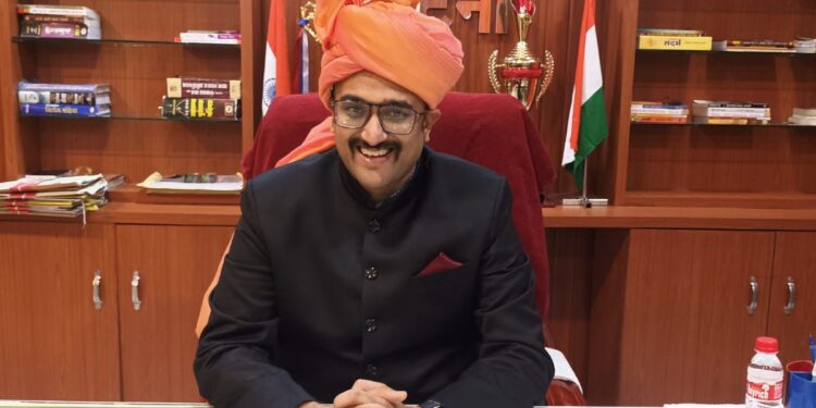 बरहटा सचिव चिंतामणि पटेल निलंबित जिला पंचायत के सीईओ श्री गेमावत ने जारी किया आदेश पदीय दायित्वों के निर्वहन में लापरवाही पड़ी भारी