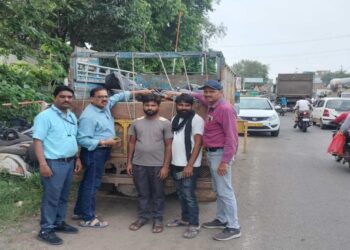 त्योहारों में मिठाई खाने वाले सावधान! रक्षाबंधन की मिठाई के लिए आ रहा नकली मावा पकड़ाया