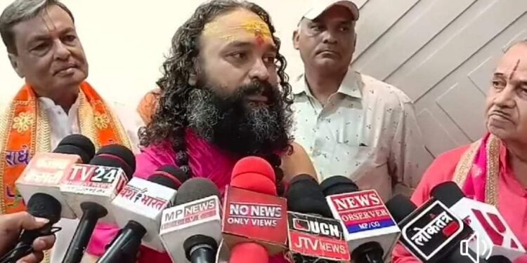 प्रशासन की पहल पर संतों की अपील : अनंत चतुर्दशी पर ही करें गणेश प्रतिमाओं का विसर्जन.