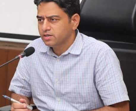 समग्र आई.डी से आधार नंबर और खसरा लिंक करने का कार्य निरंतर जारी कलेक्टर श्री यादव अभियान की समीक्षा कर रहे सतत समीक्षा जिले मे 9.27 लाख से अधिक नागरिकों की कराई गई ई-के.वाई.सी