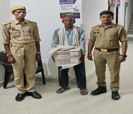 *थाना तिर्वा पुलिस द्वारा 01 अभियुक्त को 02 पेटी देशी शराब के साथ किया गिरफ्तार*
