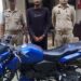 *थाना तिर्वा पुलिस द्वारा 01 नफ़र अभियुक्त को चोरी की मोटरसाइकिल सहित किया गिरफ्तार।*