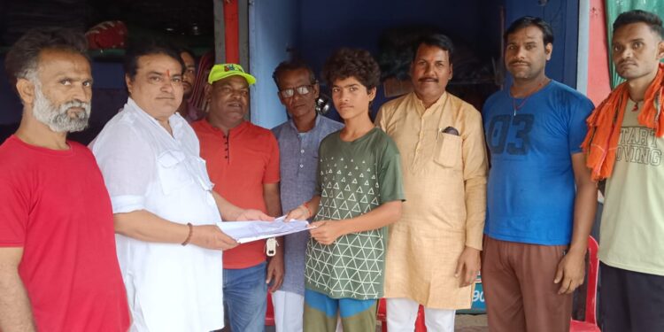 भाजपा नेता के नेतृत्व में अनोखी पहल,पूरे नगर में हस्ताक्षर अभियान चलाकर प्रशासन को शराब बेचने से रोकने का किया जाएगा आह्वान : अखिलेश खंडेलवाल