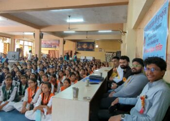*गुरुकुल में स्वास्थ्य एवं स्वच्छता पर सेमिनार सम्पन्न:-*