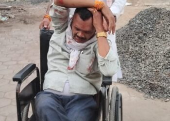 टिमरनी के पास अज्ञात वाहन ने मारी टक्कर