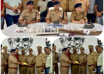 थाना ठठिया व जनपदीय पुलिस की संयुक्त टीम द्वारा ग्राम फतुआपुर व ग्राम बस्ता में डकैती की घटना का सफल अनावरण करते हुए