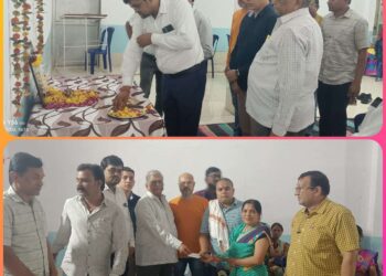 प्रेस एसोसिएशन ने सोपी राशि  दुख की घड़ी में प्रेस एसोसिएशन परिवार के साथ  परिजनों को दी आर्थिक सहायता राशि  श्रद्धांजलि की अर्पित