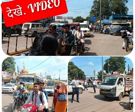 TRAFFIC SIGNAL ना होना चांडक चौक बना मुसीबत  हॉस्पिटल के बाहर अव्यवस्थित वाहन पार्किंग से लग रहा घंटो जाम, वाहन चालक भी लापरवाह यातायात के नियमों की उड़ा रहे धजिया देखे VIDEO